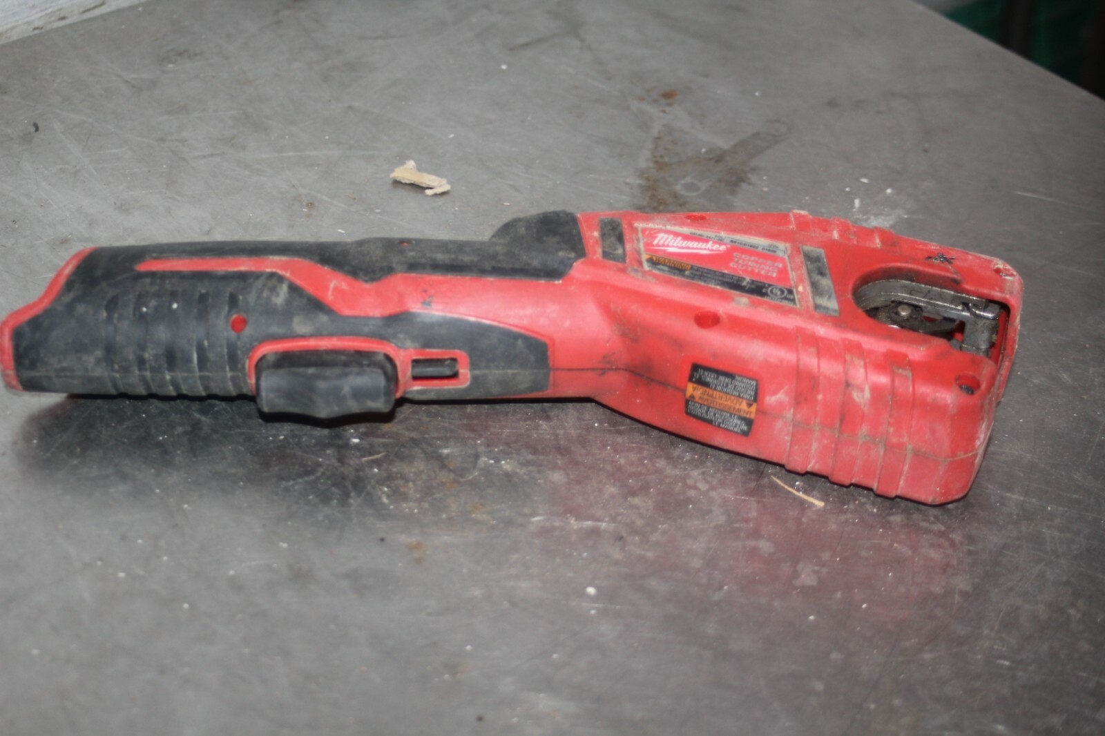 Milwaukee Copper Pipe & Tubing Cutter 2471-20