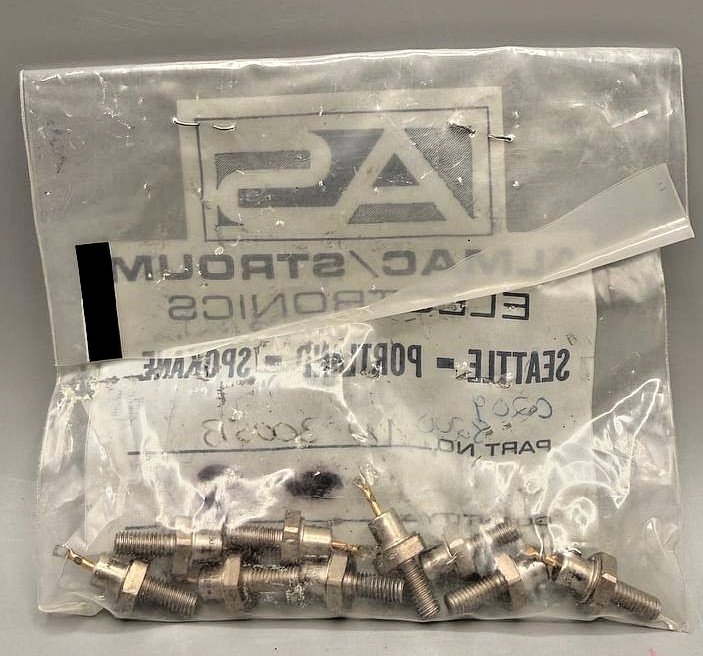Lot of 9 Motorola 1N3005B 10W 100V Stud Mount Zener Diodes DO-4 Vintage