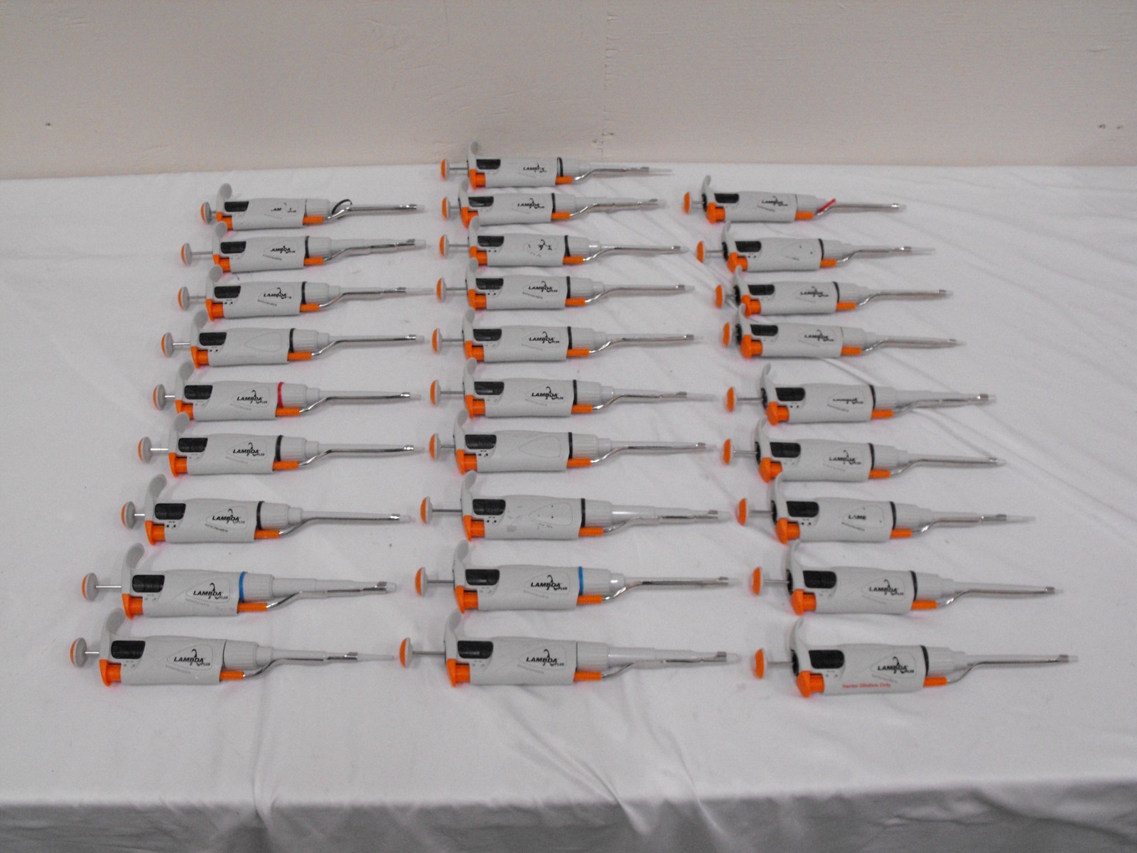Corning Lambda Adjustable Micropipettes, 20-200 microliter range, great value!