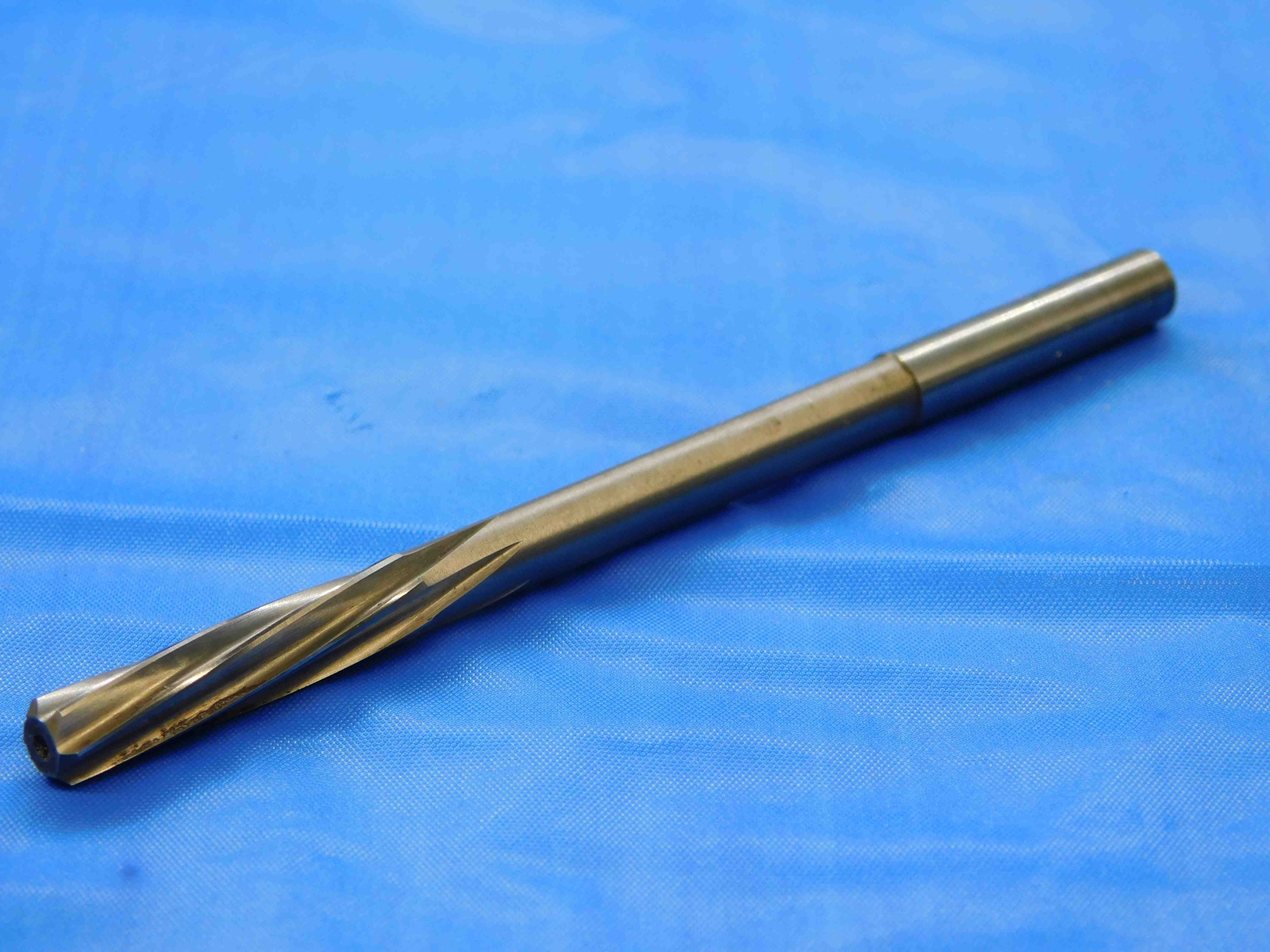0.2362 OD CARBIDE REAMER SPIRAL 6 FL .2362 15/64 .2500 -.0138 UNDERSIZE 6 mm