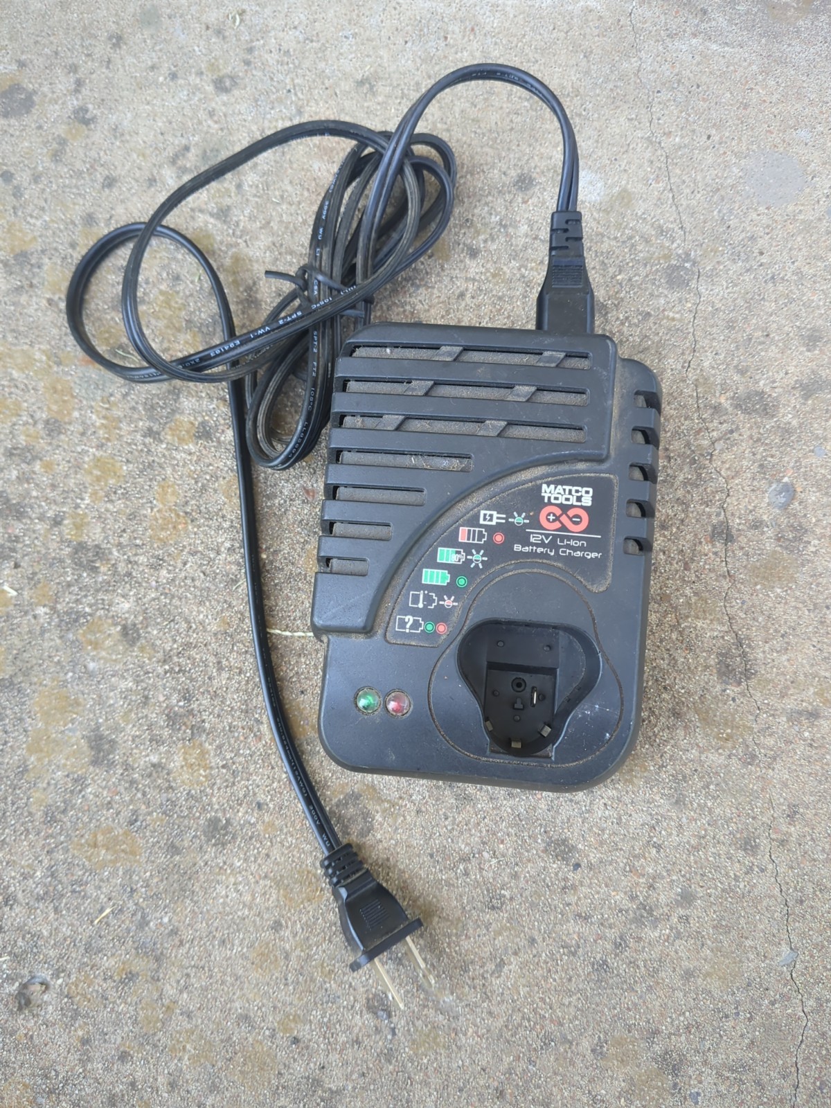 Matco 12V Li-Ion Battery Charger C1033038 IP30 CLASS 2