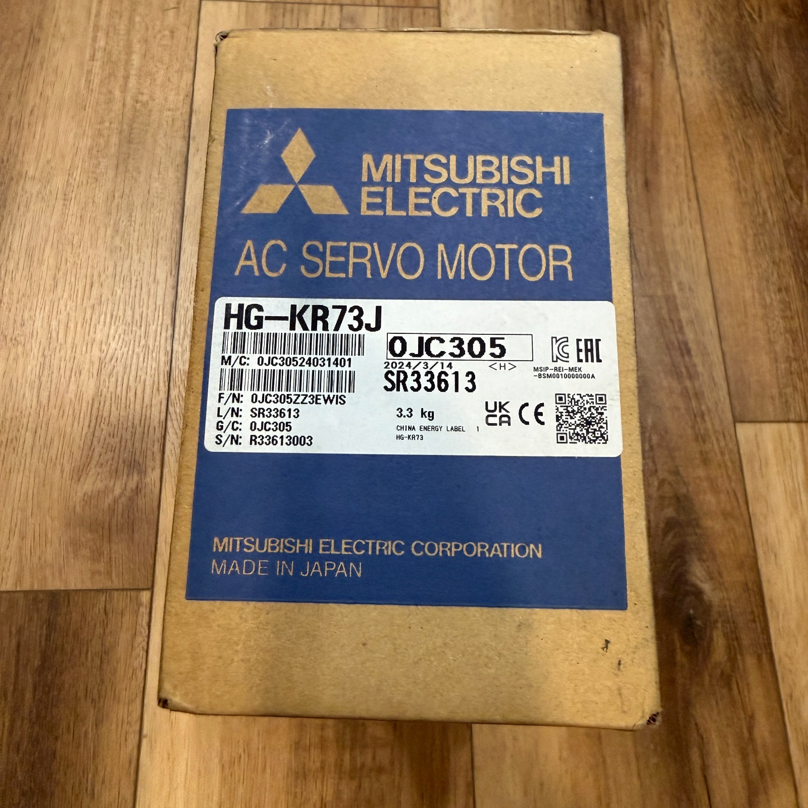 Mitsubishi HG-KR73J AC Servo Motor HG Power 750 W Torque 2.4 Nm Max Torque 7.2Nm
