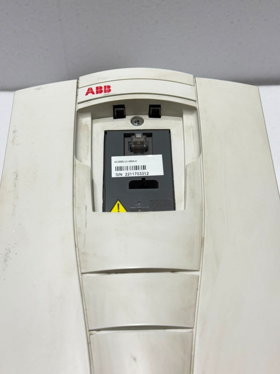 ABB | ACS550-U1-059A-4 | 30 KW, 40 HP, 380-480 V | TESTED OKAY, FAST SHIP