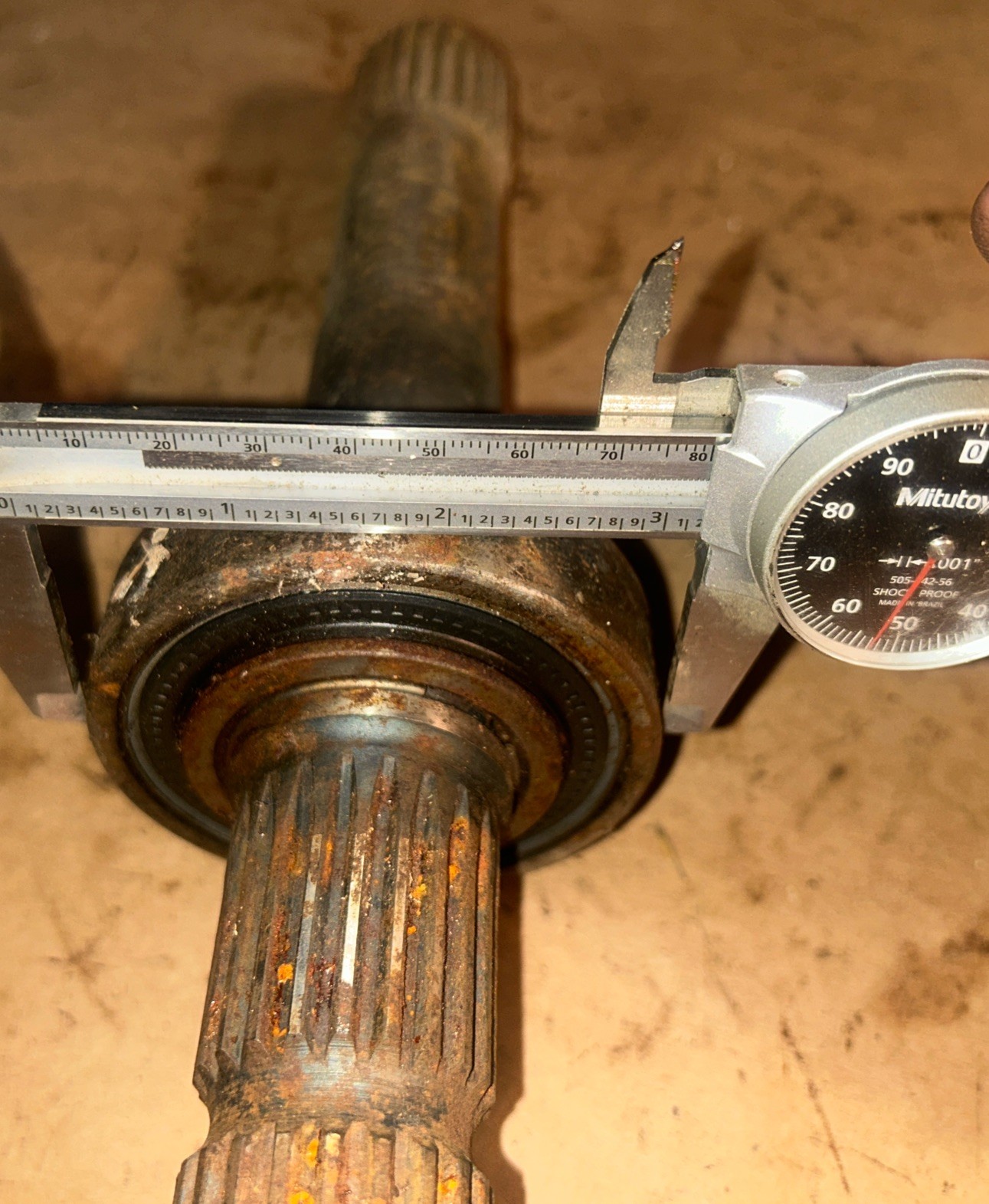 Used 167694A 1000RPM PTO Shaft Oliver White Tractor 2-70 1650 1655 American 80