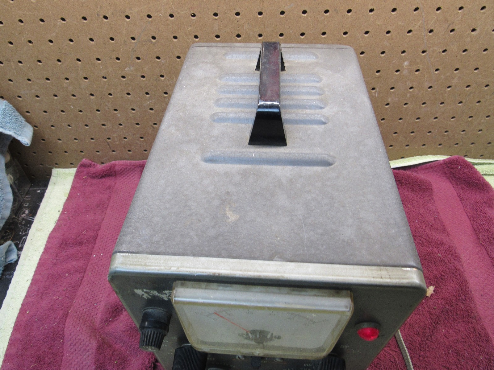 Vintage Heathkit IP-20 Regulated Power Supply for Restoration