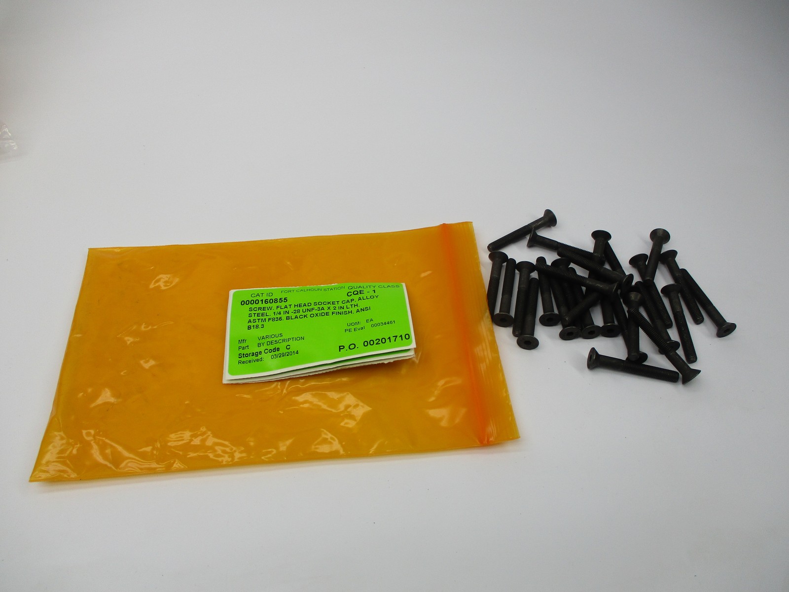 INDUSTRIAL SPARE ANSI B18.3 ASTM F835 SOCKET HEAD SCREW LOT OF 25 NSNP