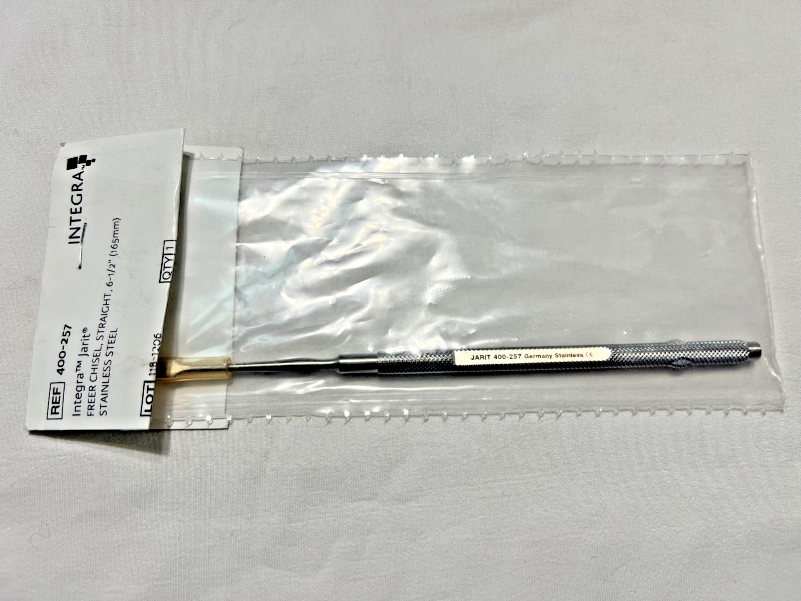 Integra Jarit 400-257 Freer Chisel Straight 4mm X 6-1/2″ Length ENT