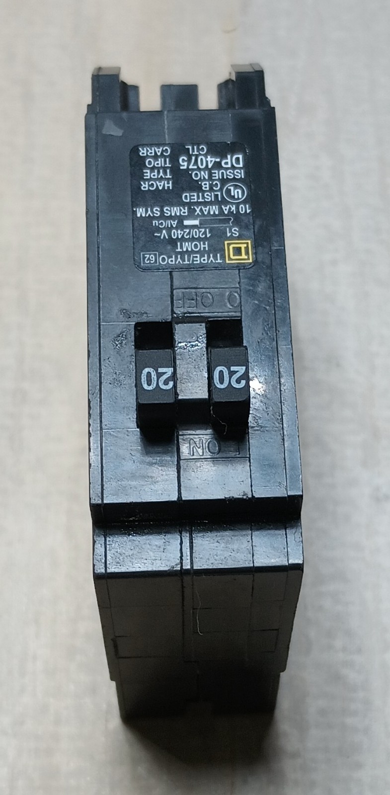 Square D HOMT2020 Circuit Breaker
