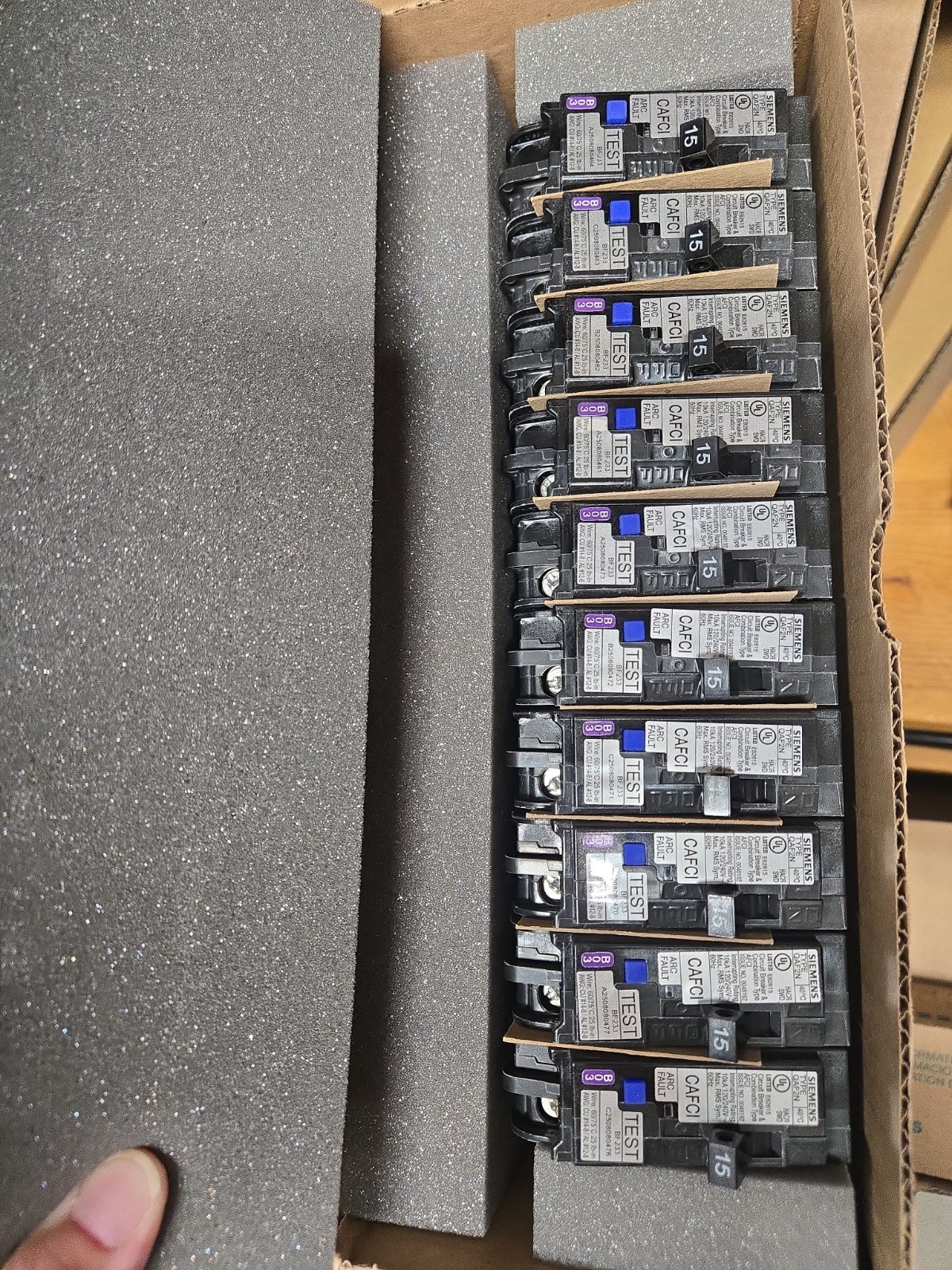 (10) X SIEMENS QA115AFCN 15AMP COMBINATION ARC FAULT BREAKERS AFCI BRAND NEW