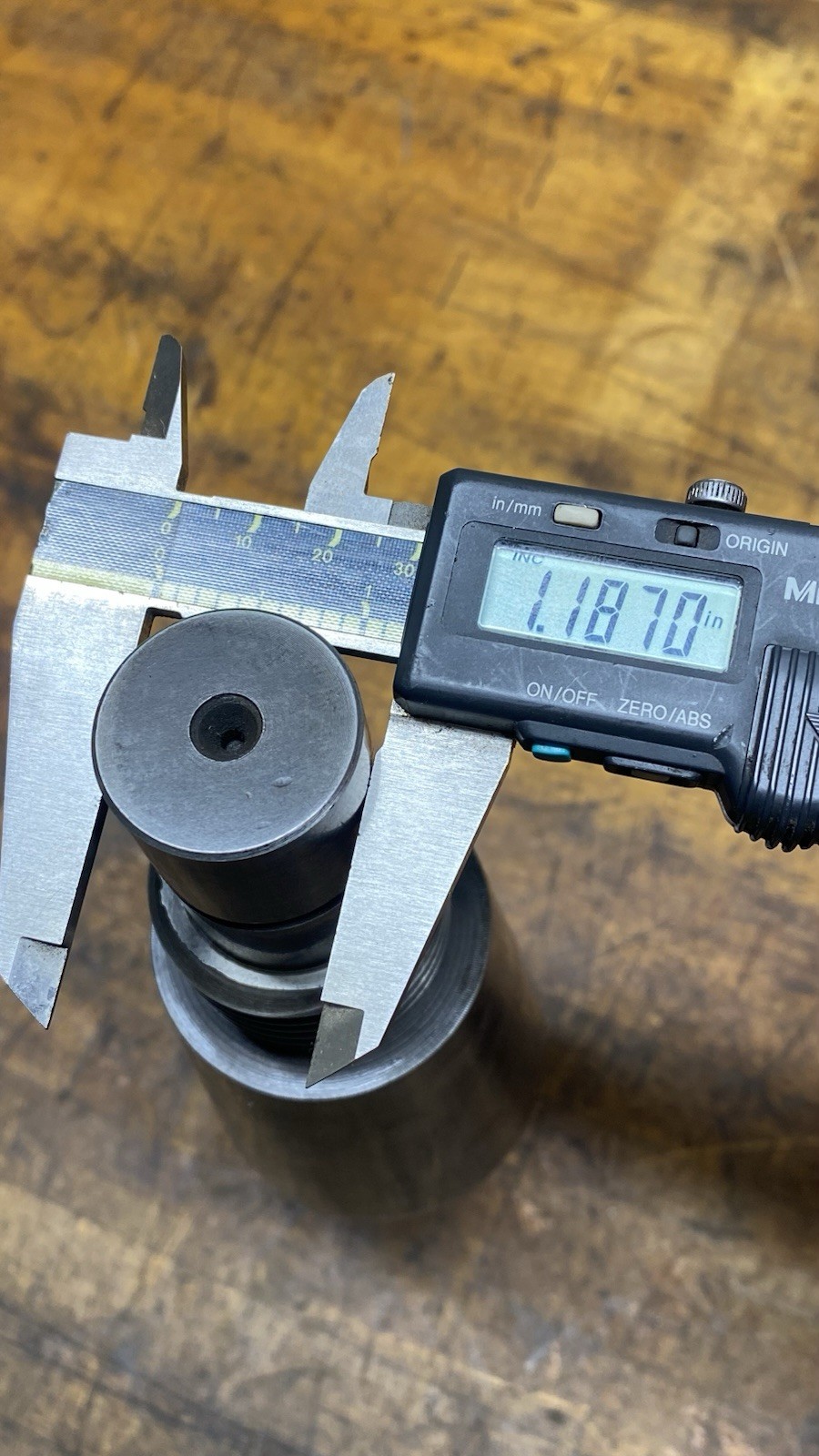 GRINDING WHEEL BALANCING ARBOR Larger Diameter Arbor ￼
