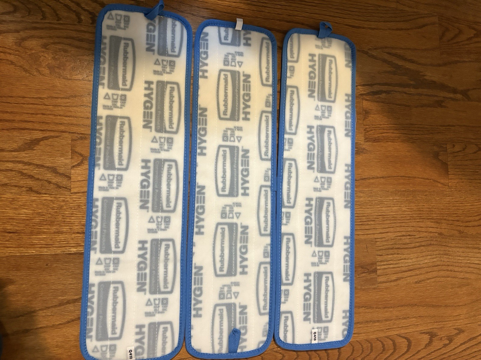 Lot of 3 Rubbermaid Hygen Q410 Microfiber Mop Pad 18″ Blue