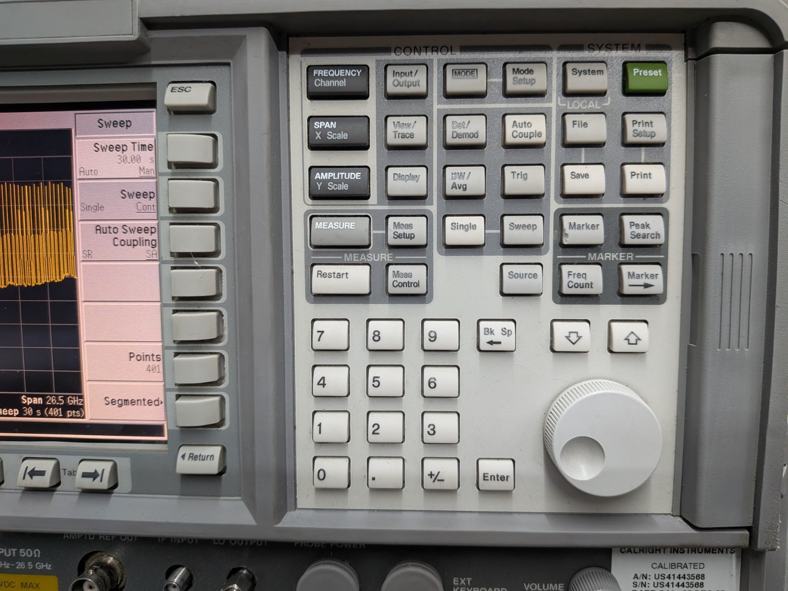 🔥 Agilent HP Keysight E4407B Spectrum Analyzer 26.9 GHz Loaded Opts!Cal+DATA!