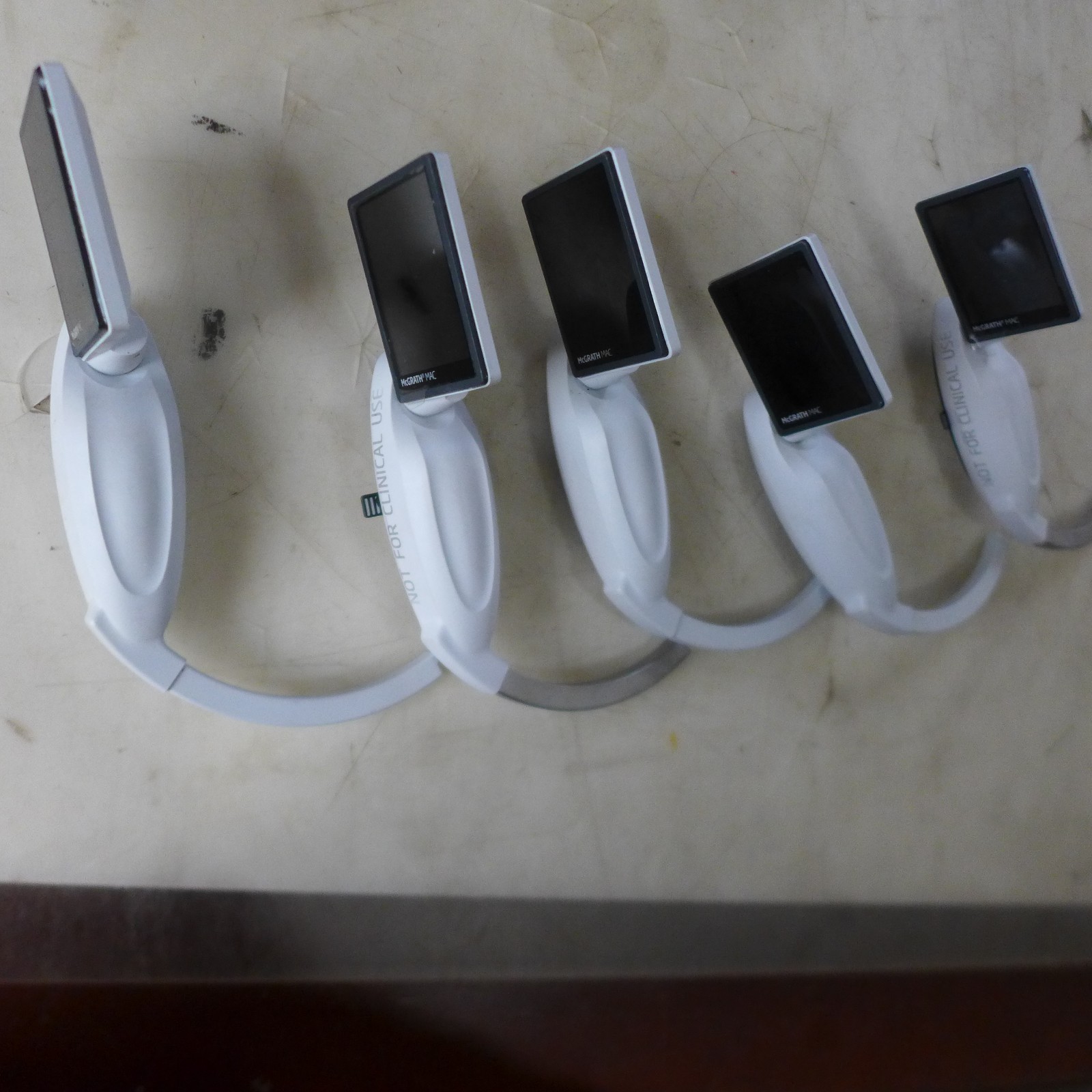 L122 MCGRATH MAC VIDEO LARYNGOSCOPE REF 301-000-000 LOT OF 5 UNTESTED FOR PARTS