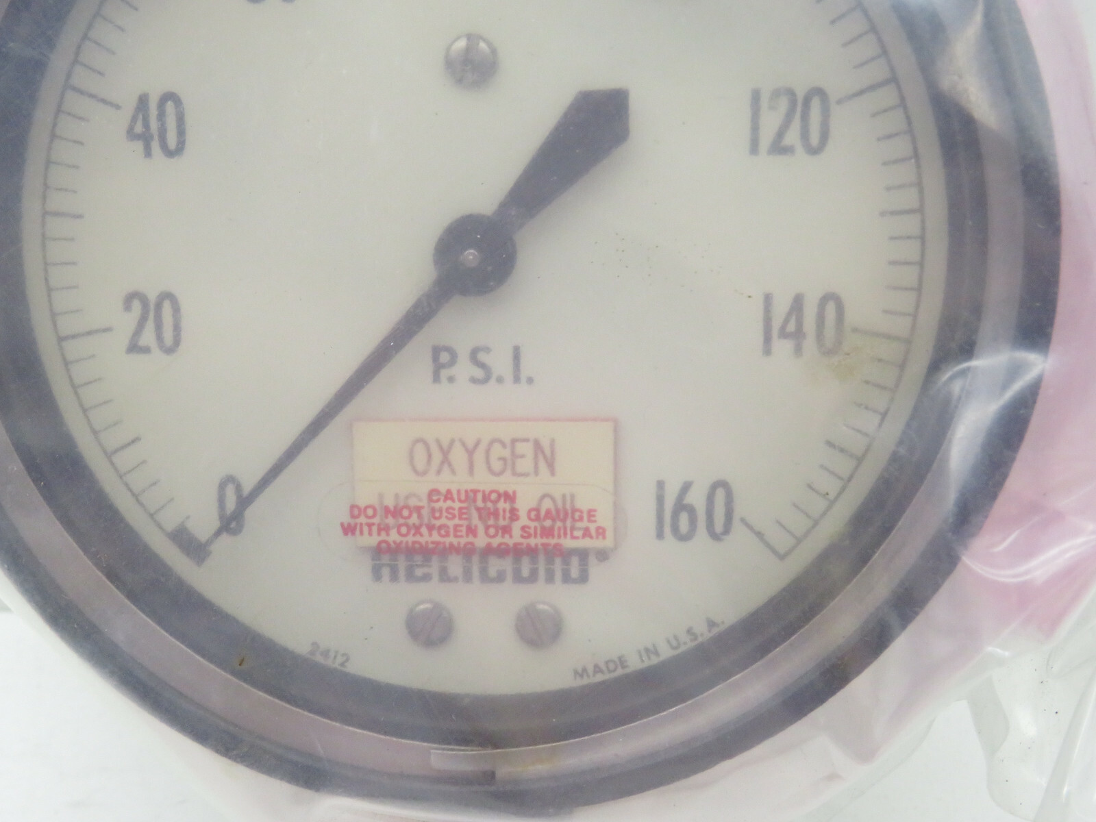 Helicoid F1C1F3A000000 Pressure Gauge 0-160PSI, 4-1/2″ 1/4 NPT, 410 ALSM