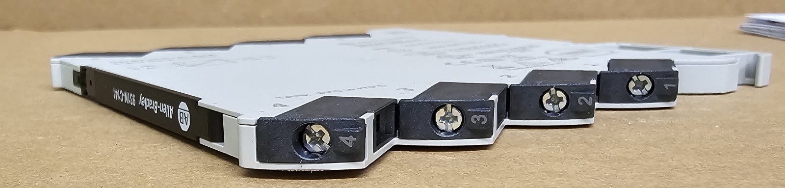 Allen-Bradley 931N-C141 Analog Signal Converter