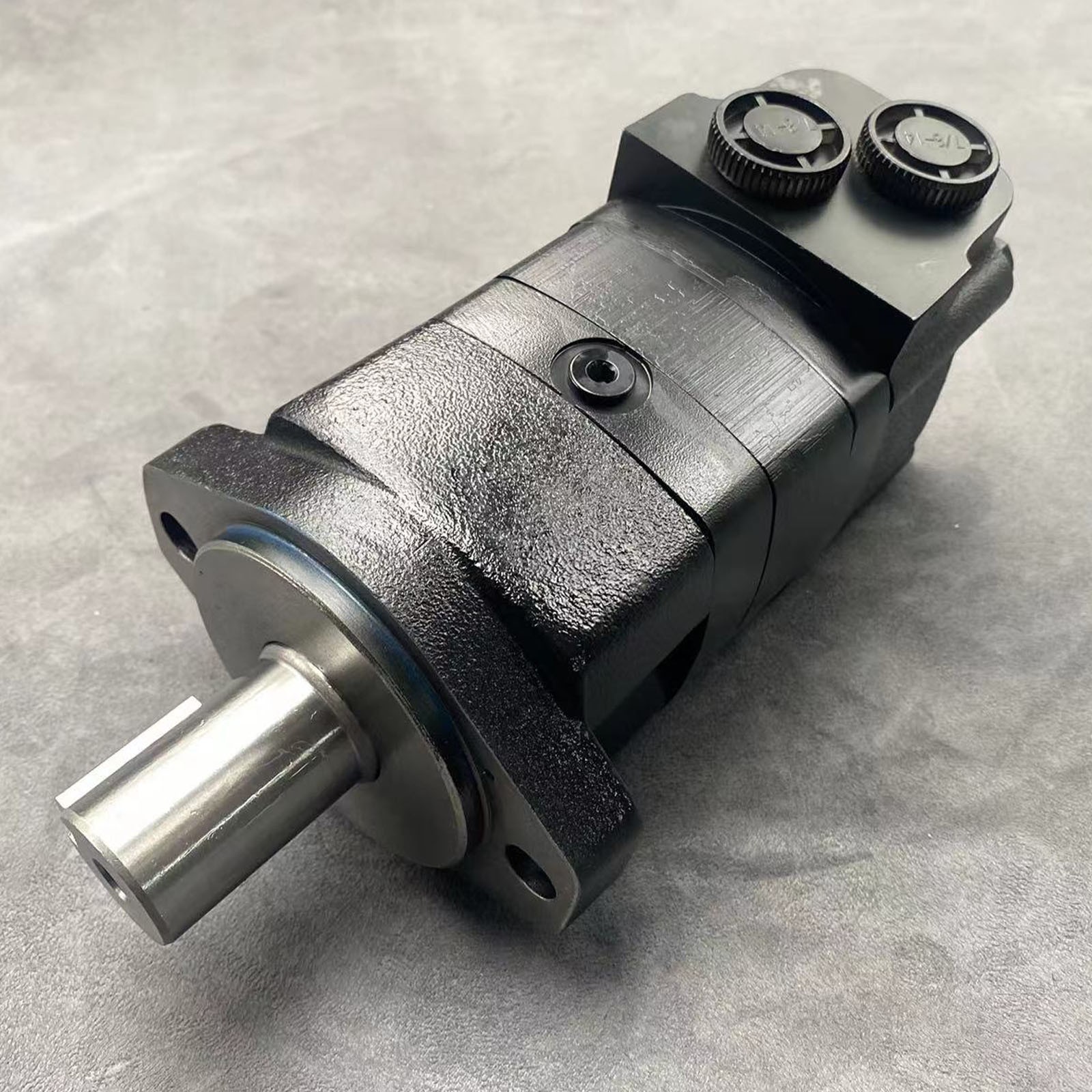 New Hydraulic Motor for Ammbusher Shredder Skid Steer BC601 300160A0120AJAAD
