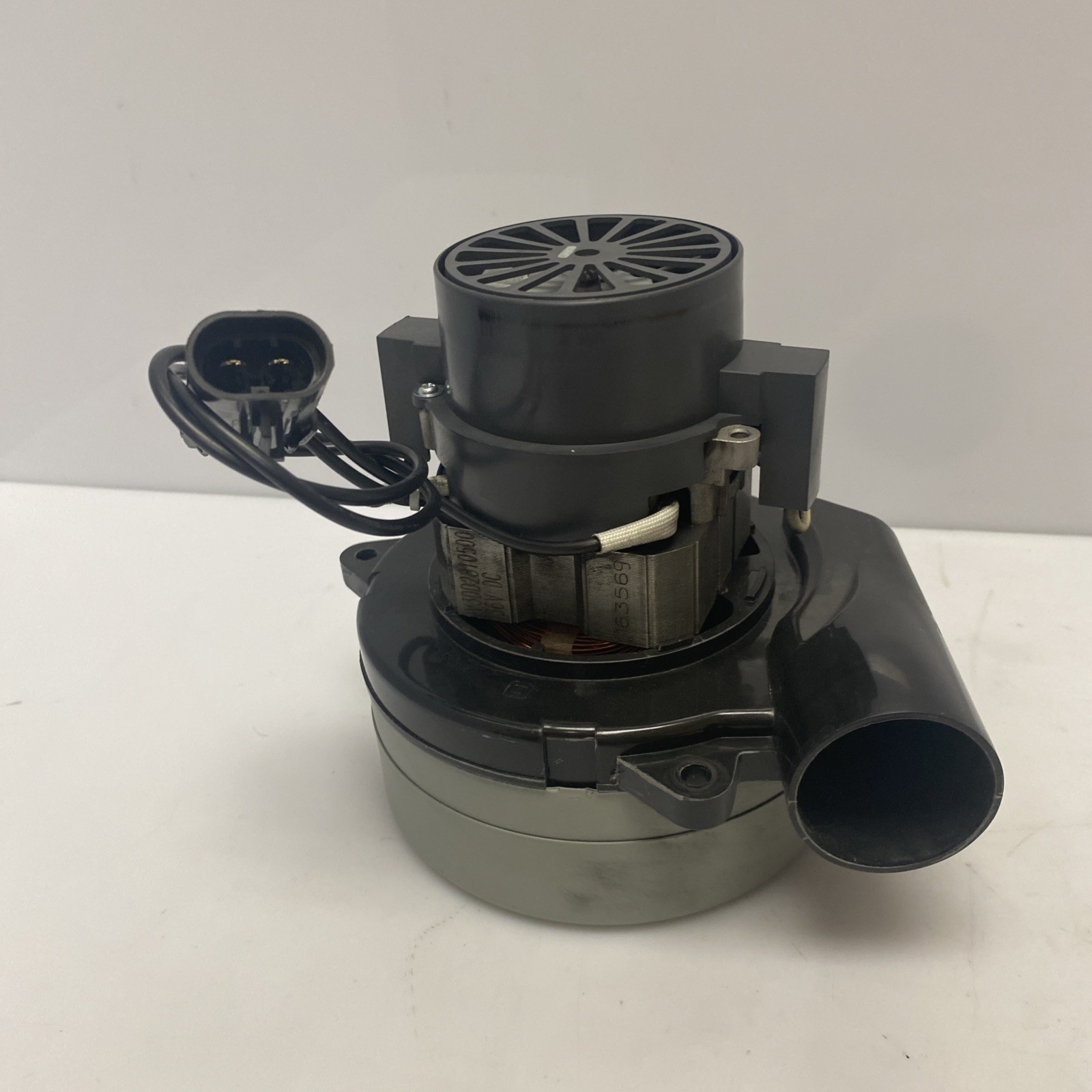 Windsor Karcher Chariot 2 iVac 24 CVC24 Vac Motor 36Vdc 2St Td 86012210