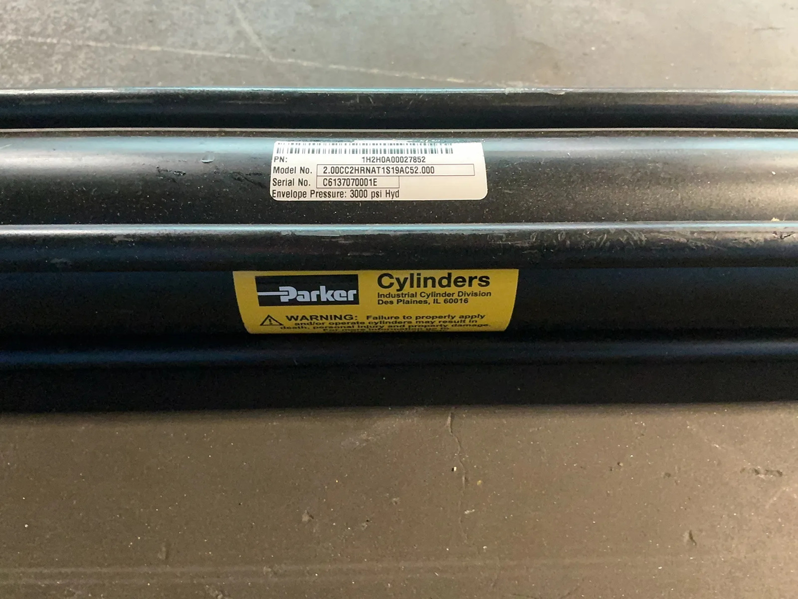 PARKER CYLINDER 2.00CC2HRNAT1S19AC52.000