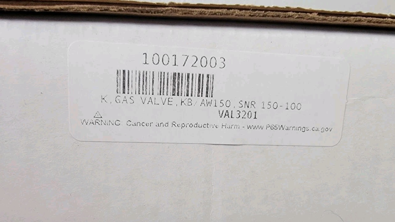Lochinvar Gas Valve 100172003 / VAL3201