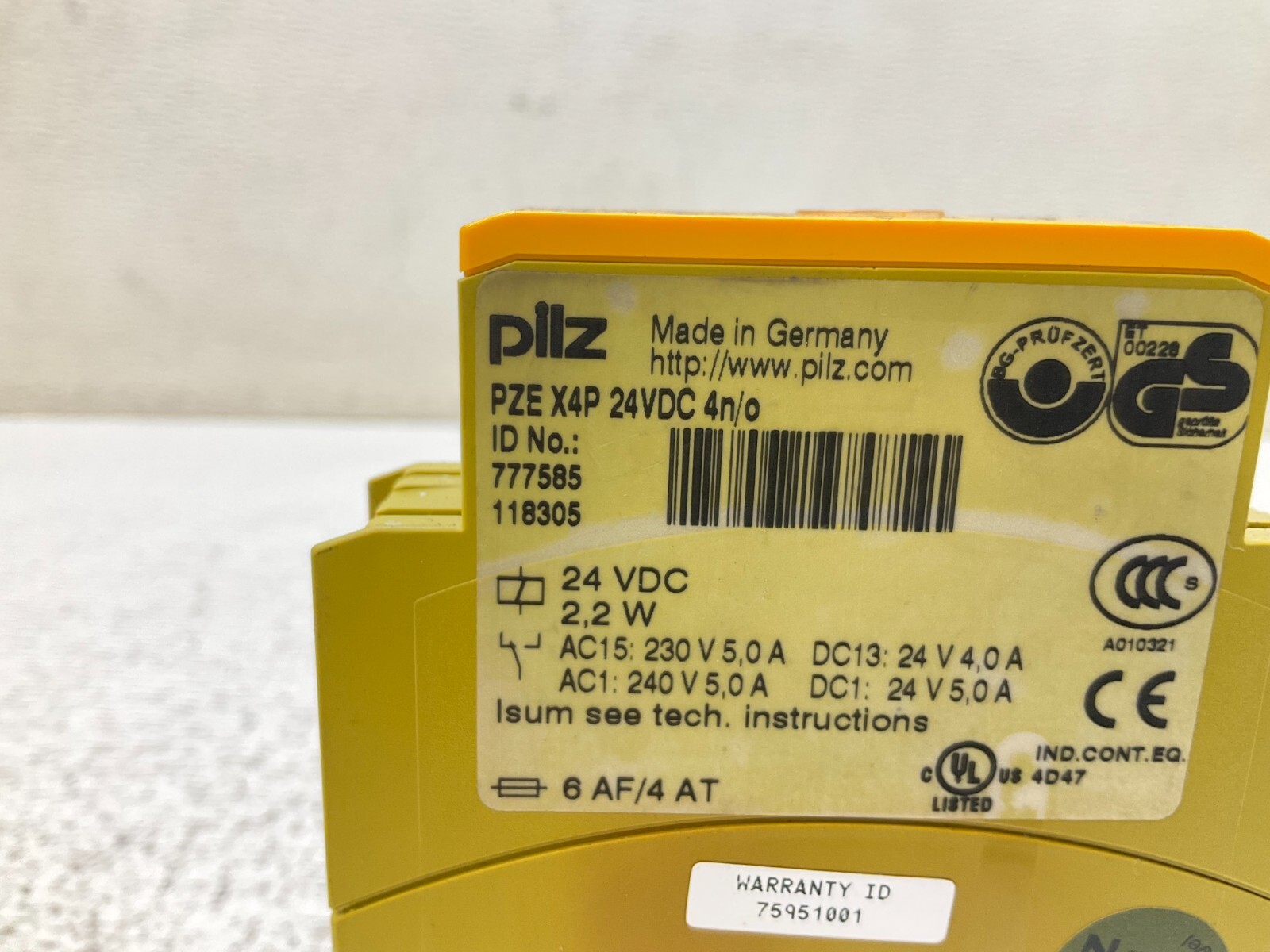 Pilz PZE X4P 24VDC 4n/o 24 VDC Safety Relay 777585 (TSC)