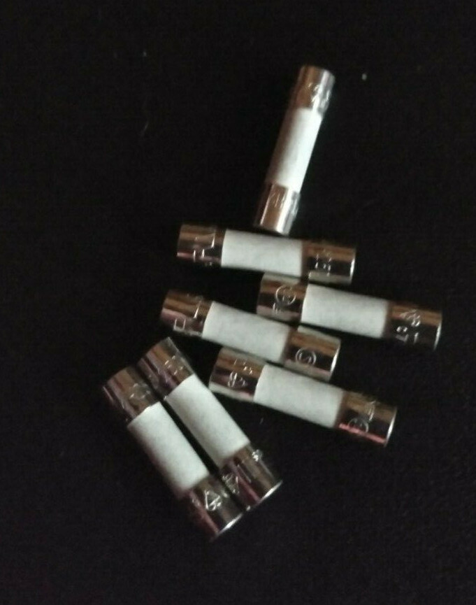 Qty 10 pcs-Witonics T4H250V Ceramic Cartridge Fuses 4A, 250V (5mm x 20mm)