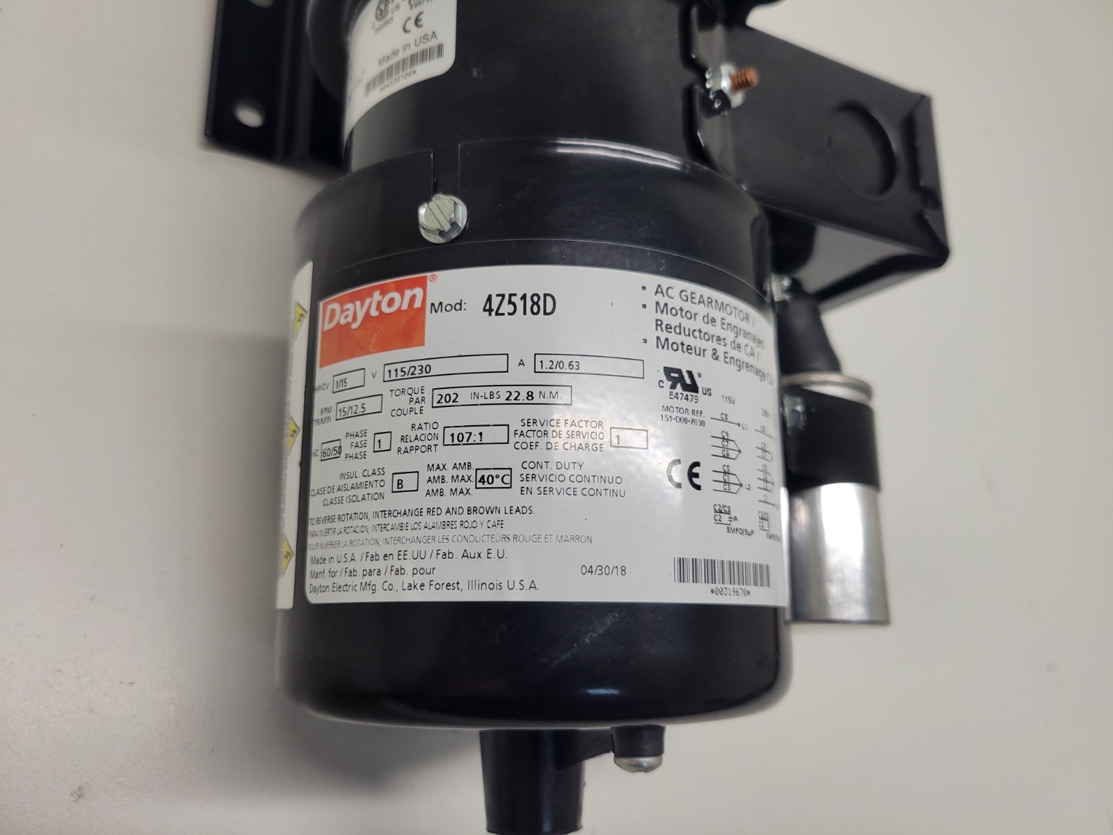 NEW OLD STOCK! DAYTON 1/15HP 115/230V 107:1 AC GEARMOTOR 4Z518D