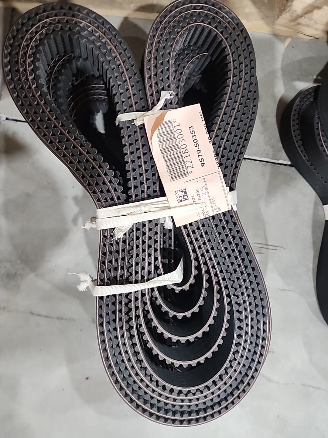 Gates PowerGrip GT4 Timing Belt 1600-8MGT-30