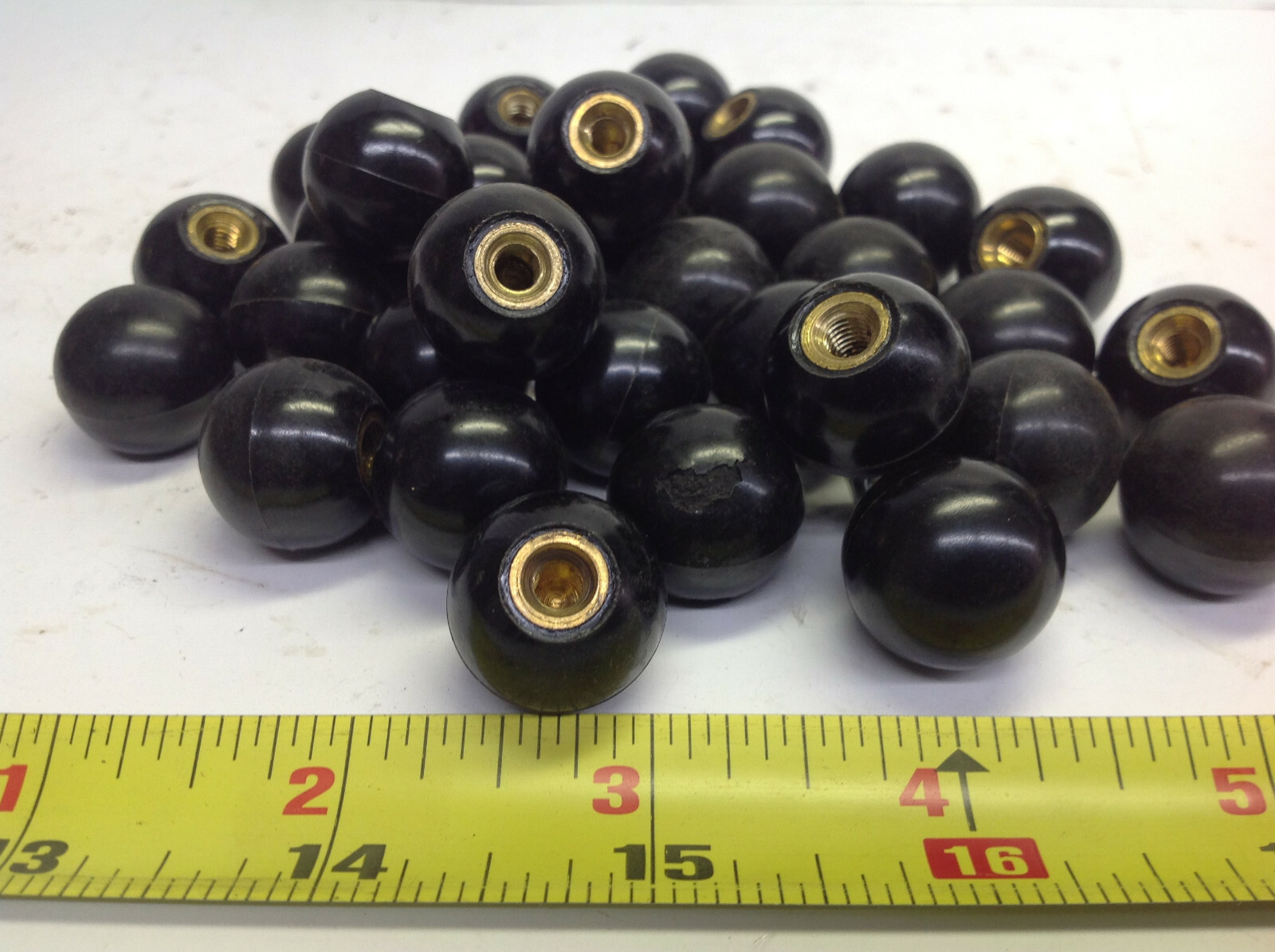 round plastic knob 10-32 x 3/4″ Brass Insert (1 lot 25pcs) (#1673- E-1)