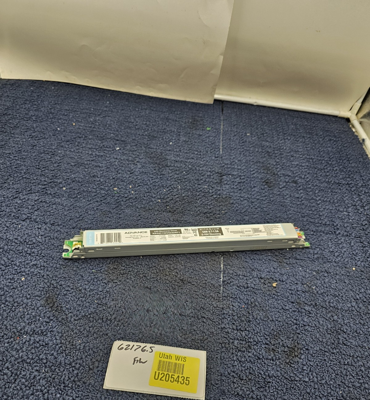 ADVANCE XI054C150V054DNT1 LED Electronic Driver 120-277V 54W 0-10V Dimming