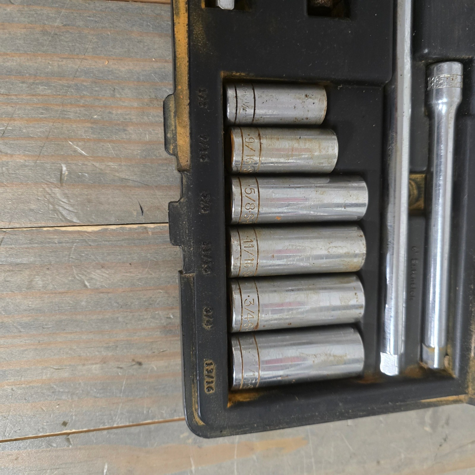 SK-Tools Socket Set 3/8 Inch Drive Silver – 24 Piece SAE + Metric with case.