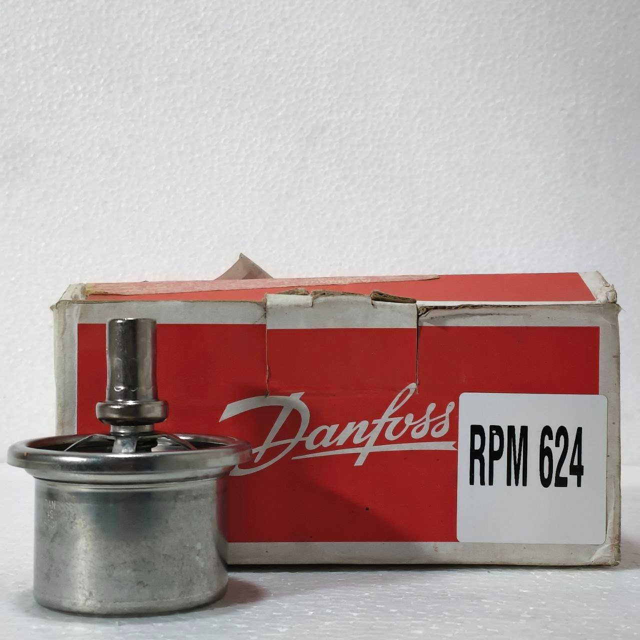 DANFOSS 148H3470 ORV THERMOSTAT OIL TEMPERATURE REGULATING VALVE 60°C 140°F