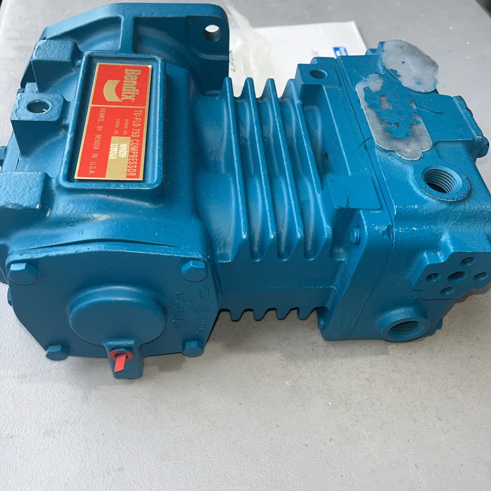 BENDIX TU-FLO 700 AIR BRAKE COMPRESSOR 104715 NOS Bendix Remanufactured USA 🇺🇸
