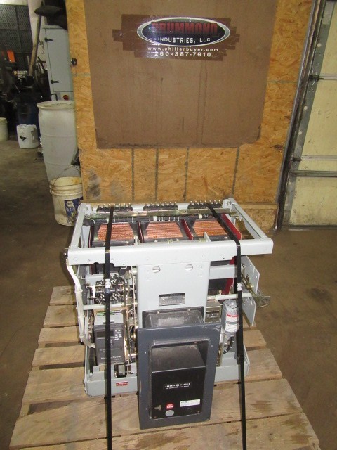 GE AKR 4000 AMP BREAKER AKR-8D-100 MICRO VERSA TRIP A440LSGMR 4000A GROUND LSG
