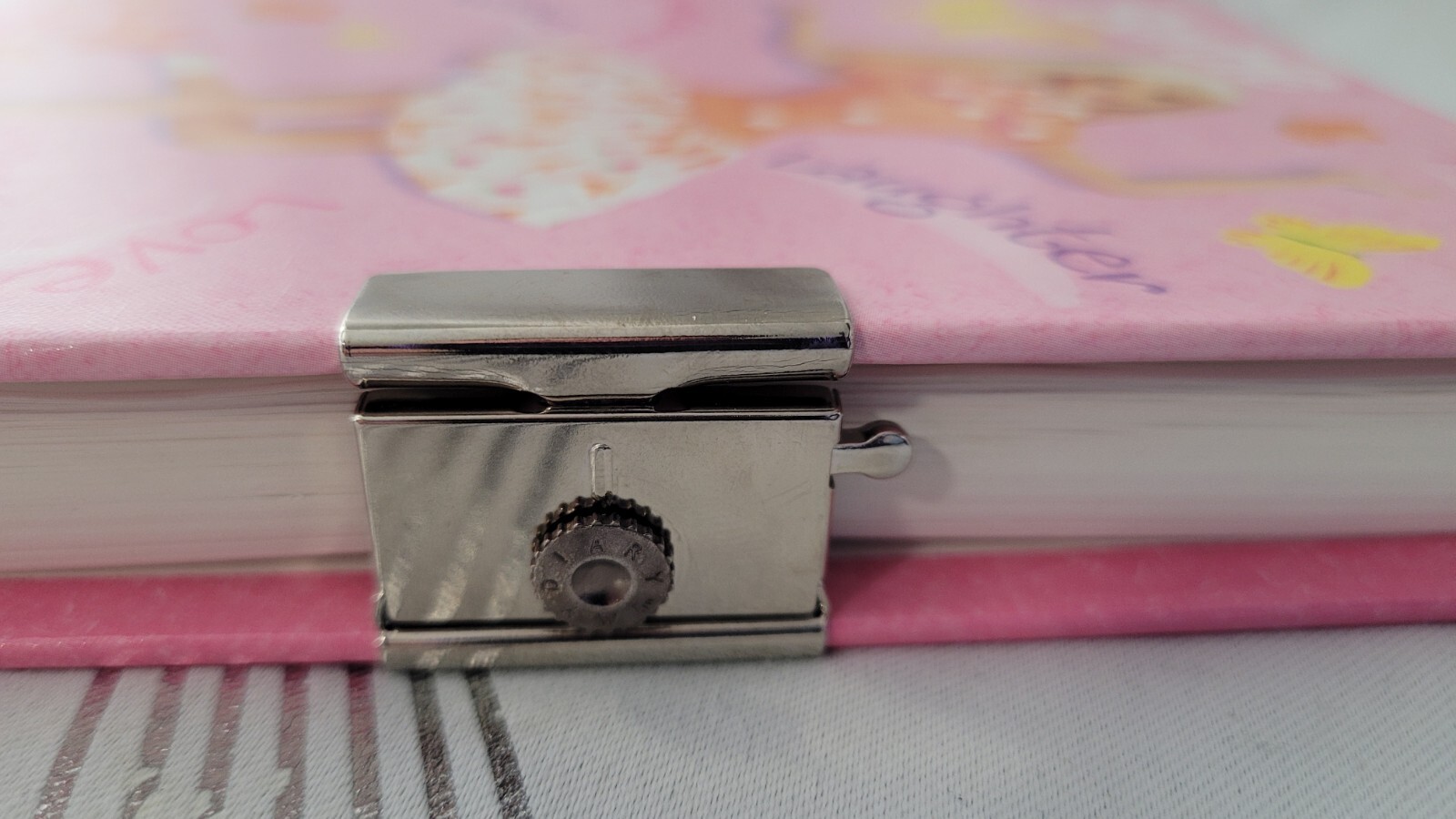 RARE * Vintage 1997 Hallmark Barbie Doll Diary Journal w/ Lock & Key * NEW