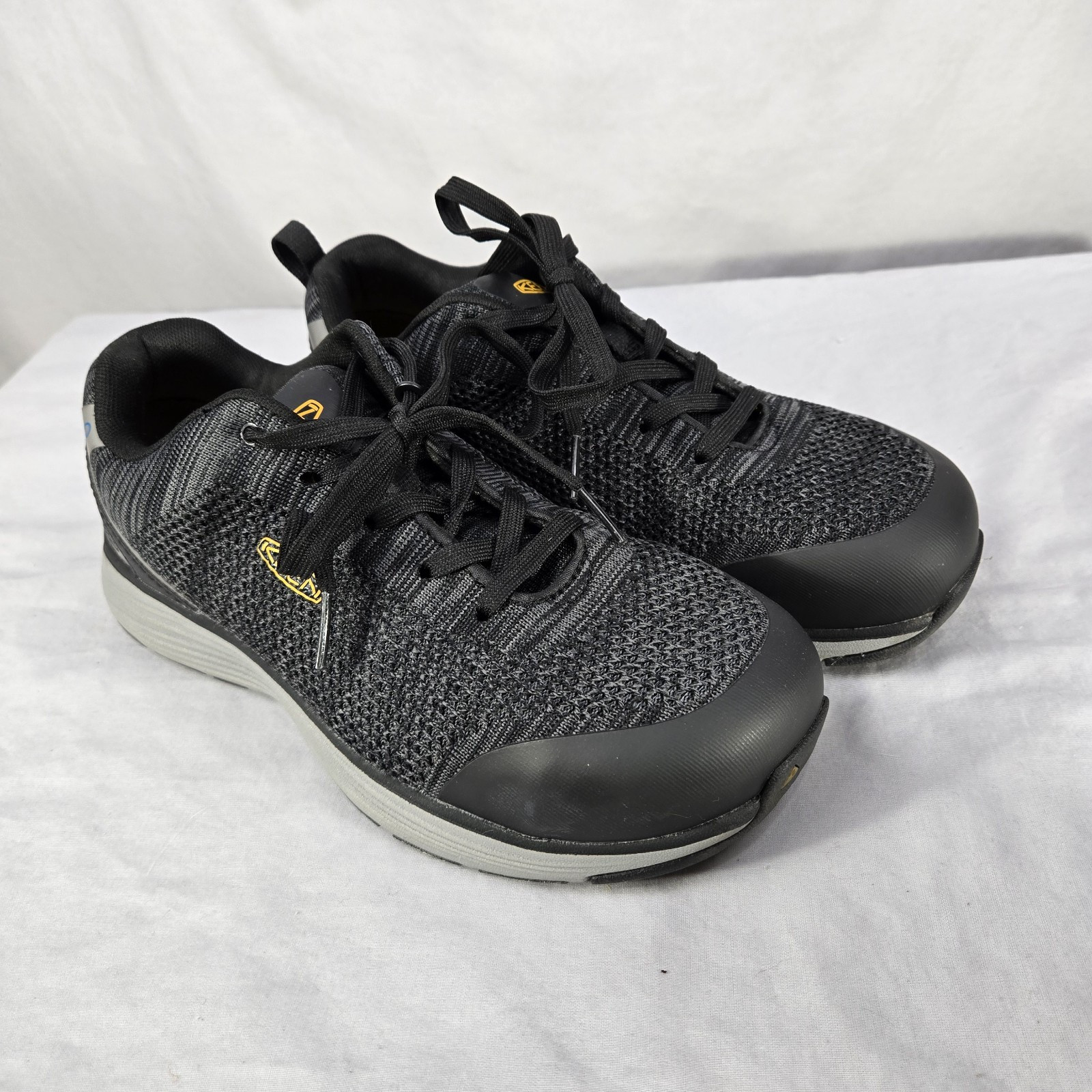 KEEN Work Shoes Utility Women’s Sparta ESD Aluminum Toe Black Size 8 WIDE
