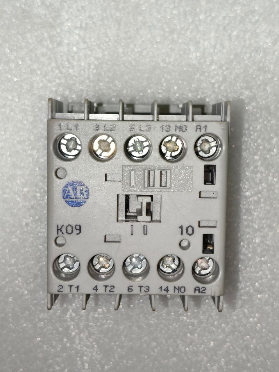 ALLEN-BRADLEY 100-K09*10 SER A CONTACTOR 20A PACK OF 5 PCS FREE FAST