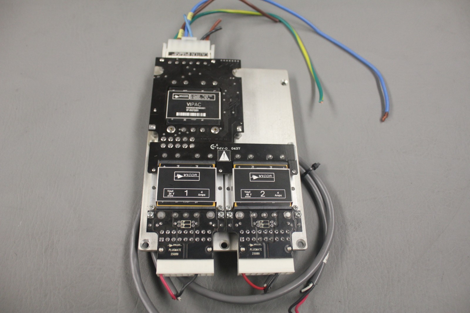 VICOR VIPAC INTEGRATED POWER SUPPLY DUAL CAPACITER BOARD 03050613090321