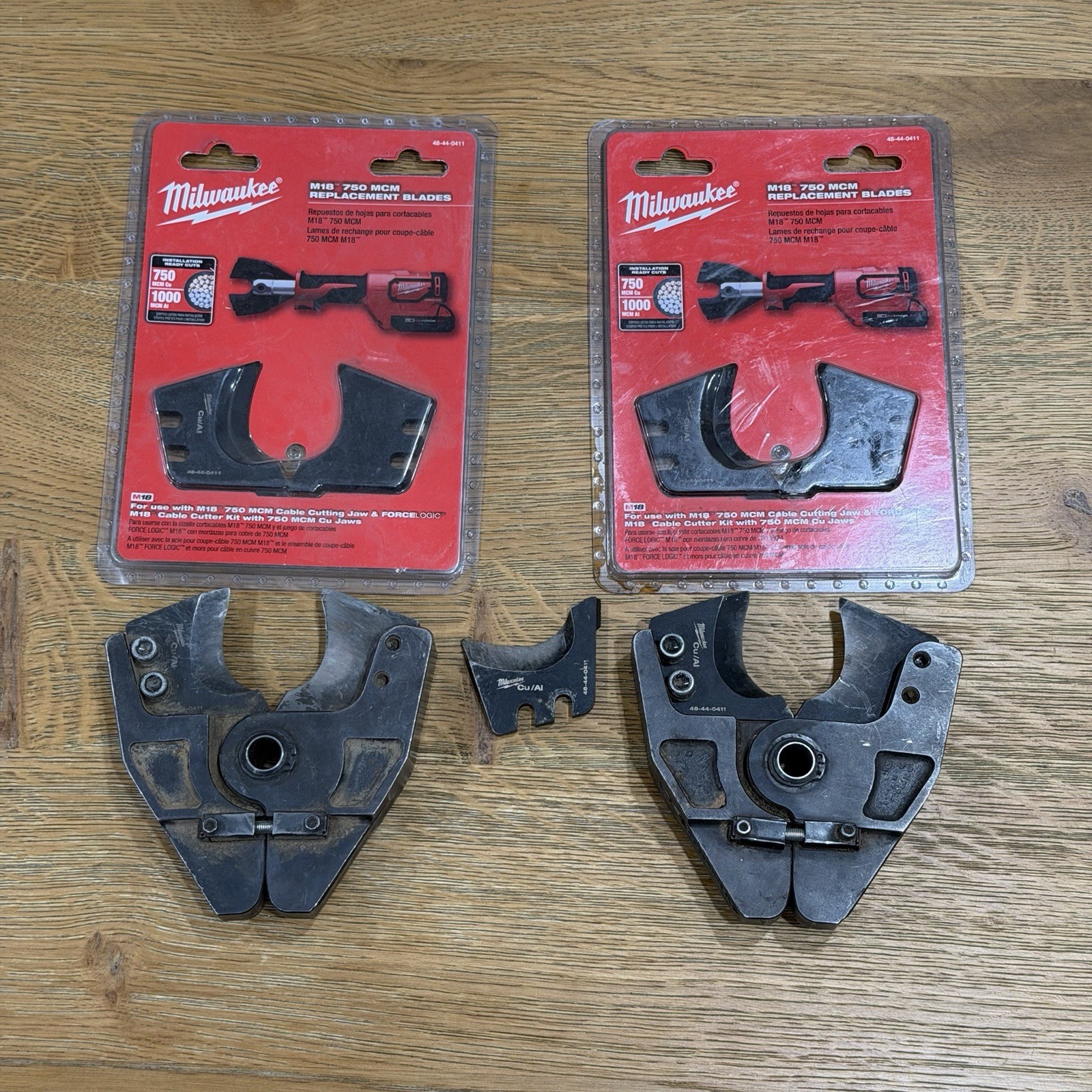 Large Lot Of Milwaukee M18″ 750 MCM Cable Cutting Jaw 49-16-2772 And Extra Blade