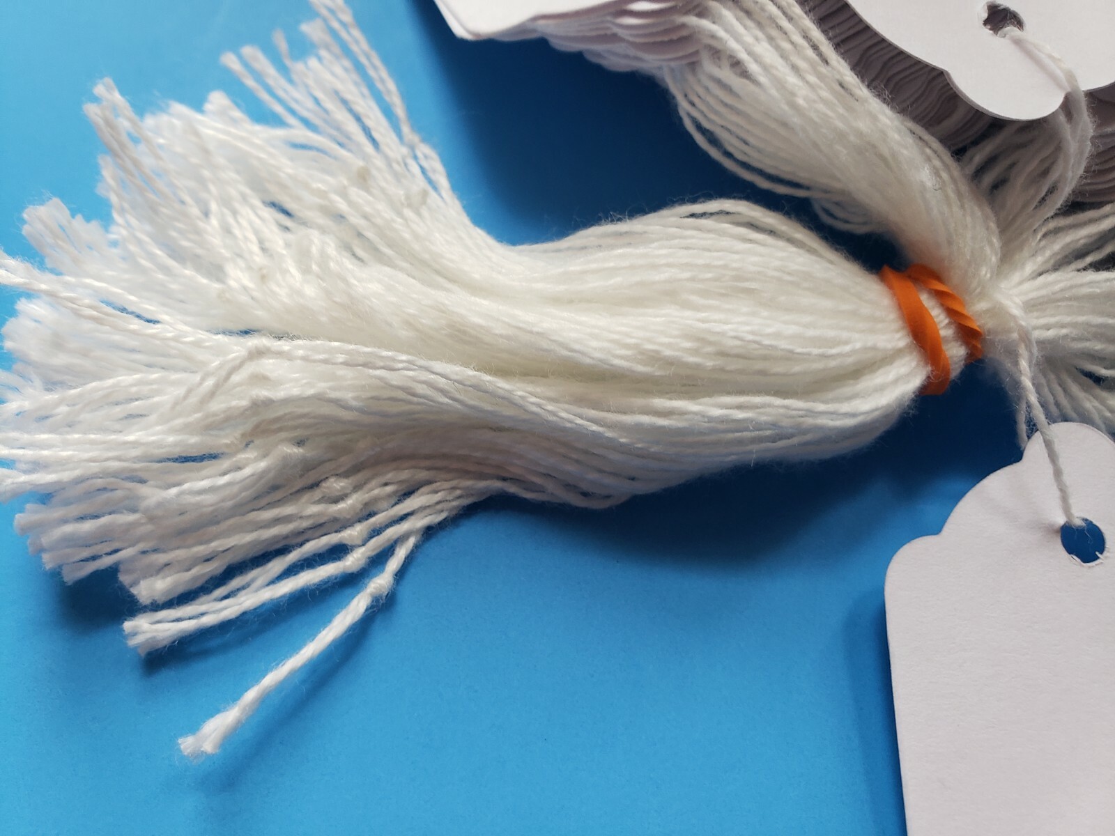 Blank White Merchandise Price Tags w/ String Jewelry Retail Strung 10-100-1000
