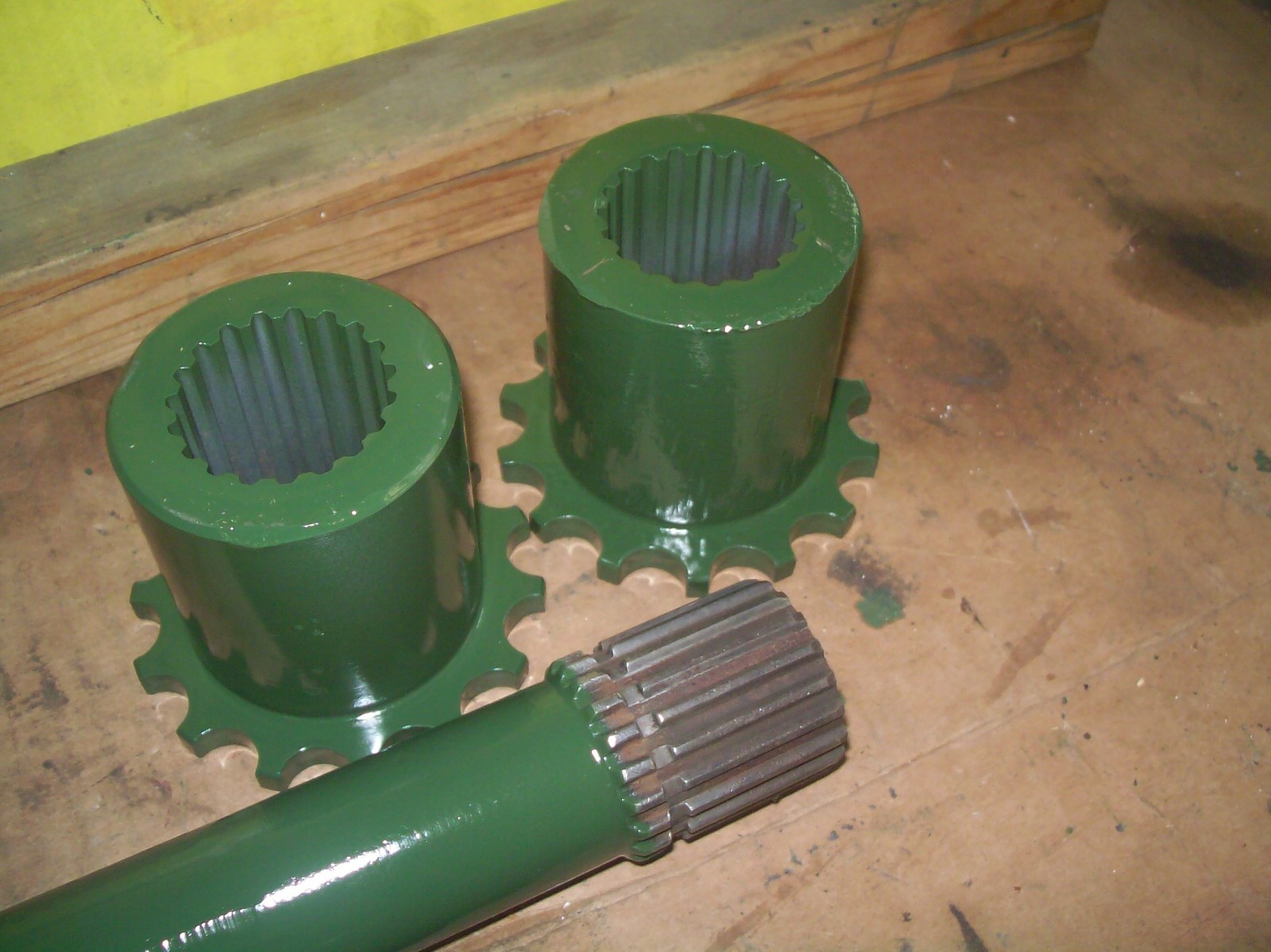 Oliver 1550,1555,1600,1650,1655 farm tractor 2&3 speed delete shaft & coupler