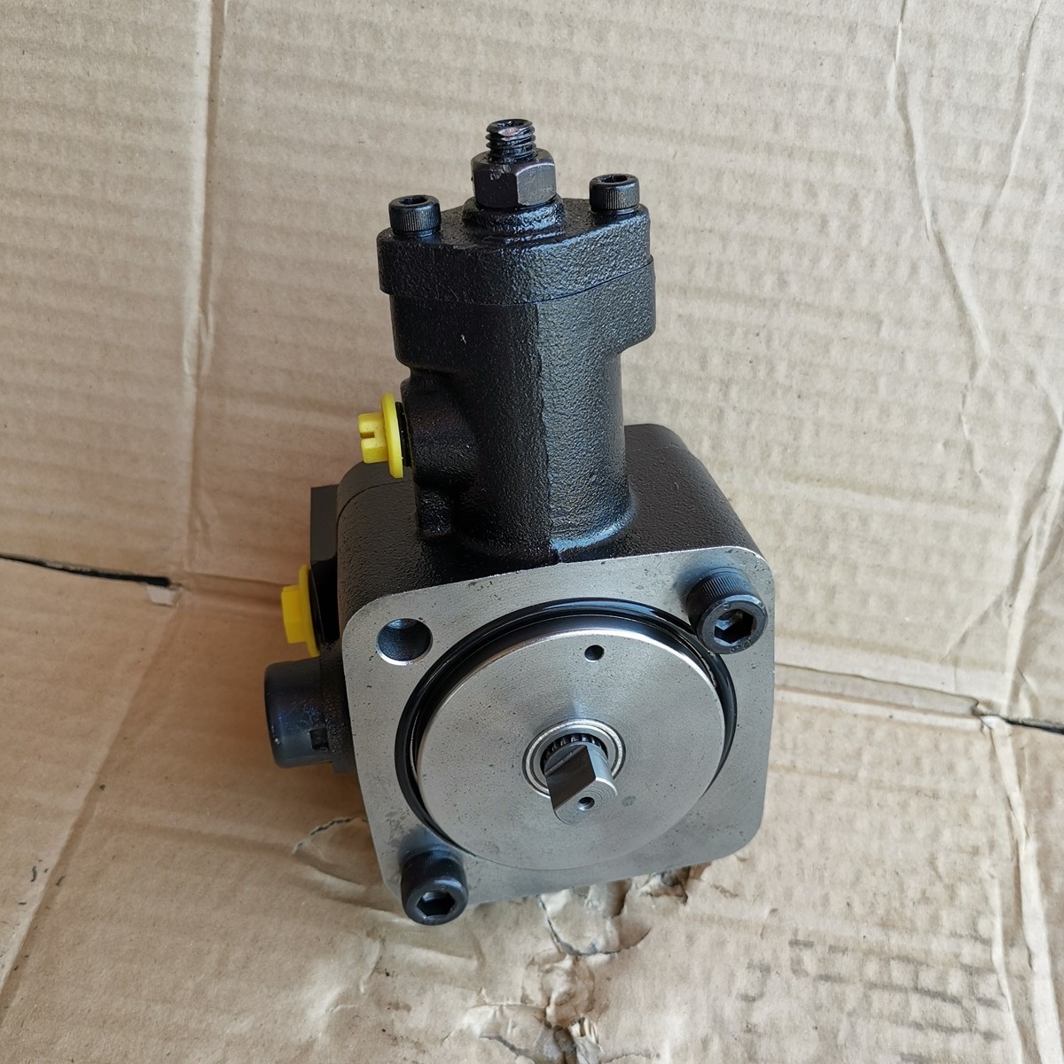 NACHI VUP-16 Variable Vane Pump | Genuine Used Hydraulic Pump Tested Working