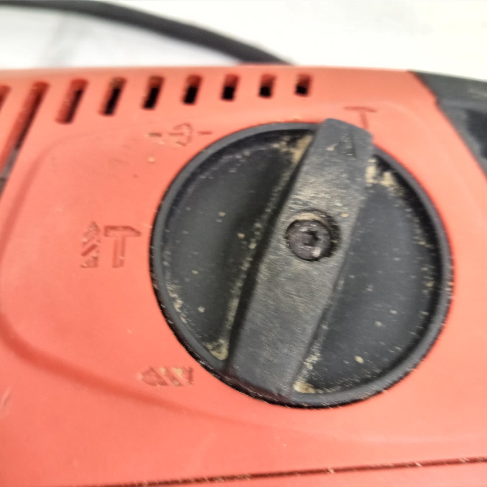 Hilti TE 7-C Electric Corded Rotary Concrete Hammer Drill – WORKING