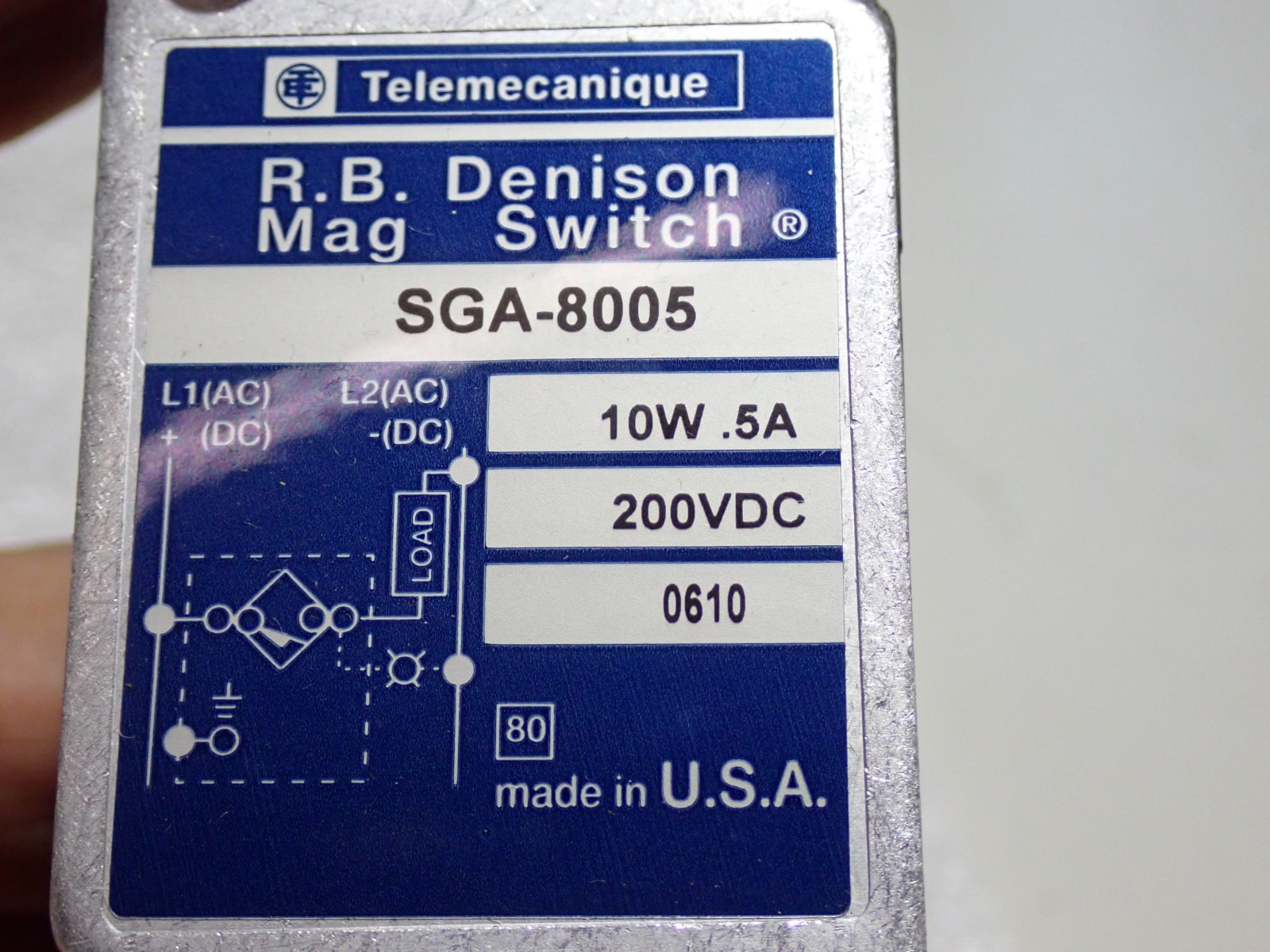 SGA-8005 TELEMECANIQUE SWITCH HALL EFFECT SENSOR NEW