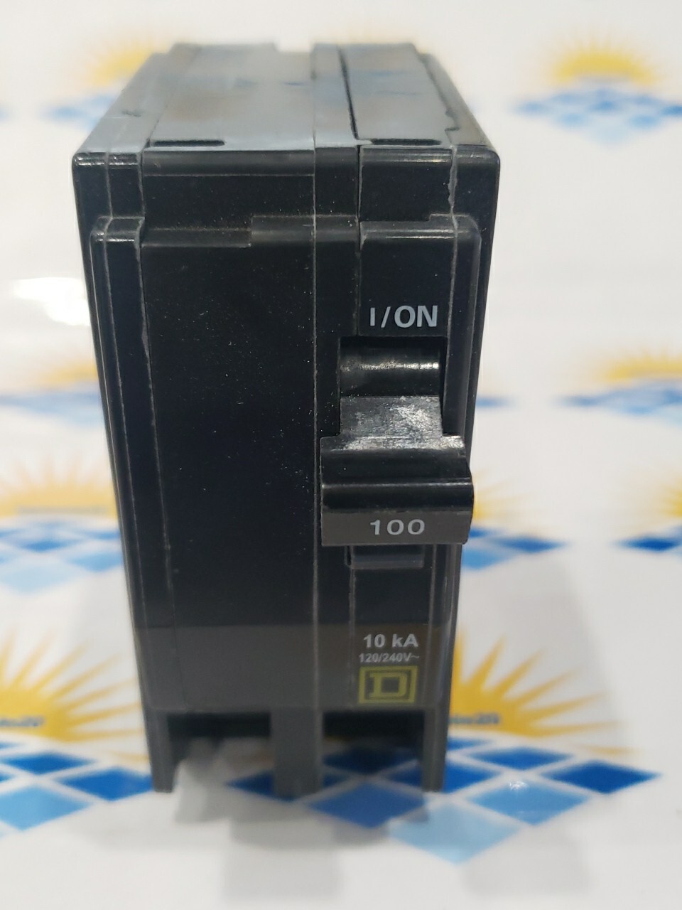 Square D QO2100C CIRCUIT BREAKER 2 POLE 100 AMP 240V PLUG IN QO210