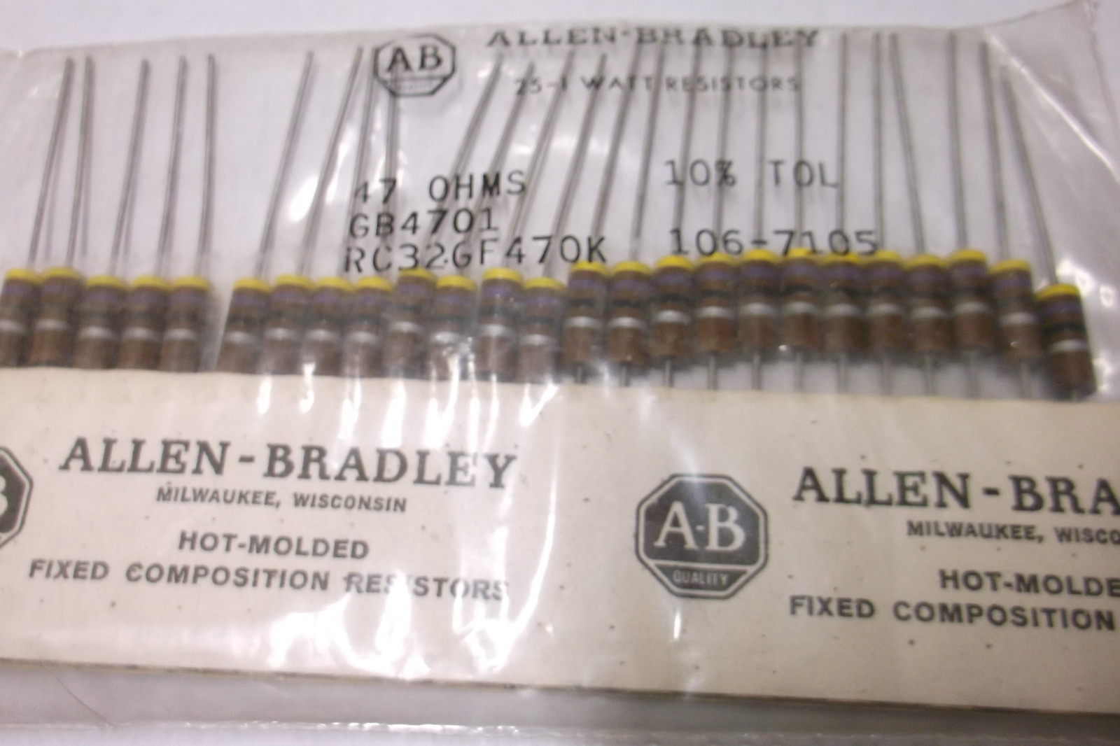 25 Allen Bradley Carbon Comp Resistors 47 ohm 1W 10% RC32GF470K
