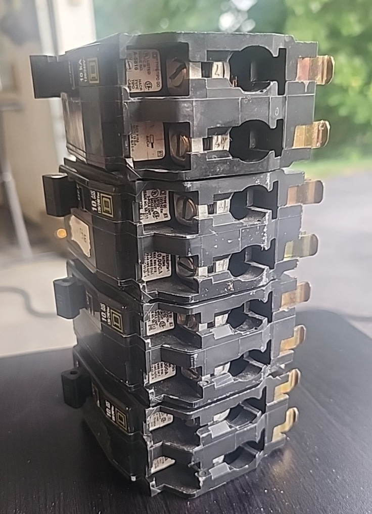 4 Square D QO260 2 Pole 60 Amp Circuit Breakers