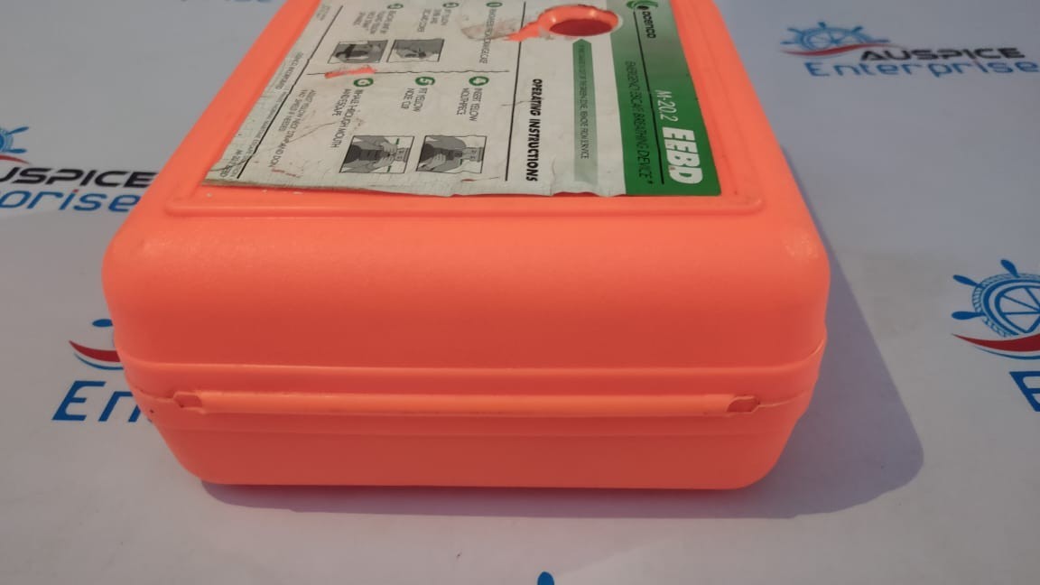 OCENCO EEBD BREATHING DEVICE M-20.2 (LIFE DATE 04/2028)
