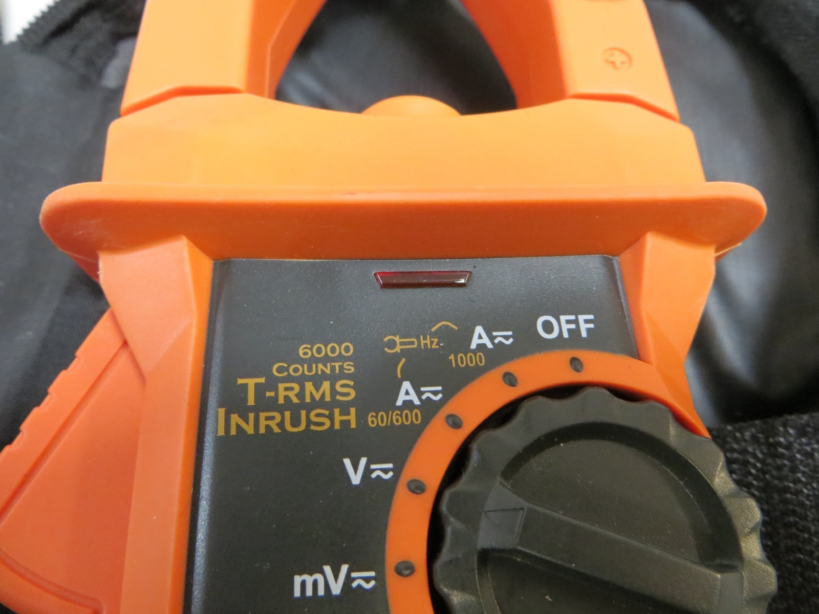 AMES INSTRUMENTS CM1000A 1000A True-RMS AC/DC Clamp Meter new