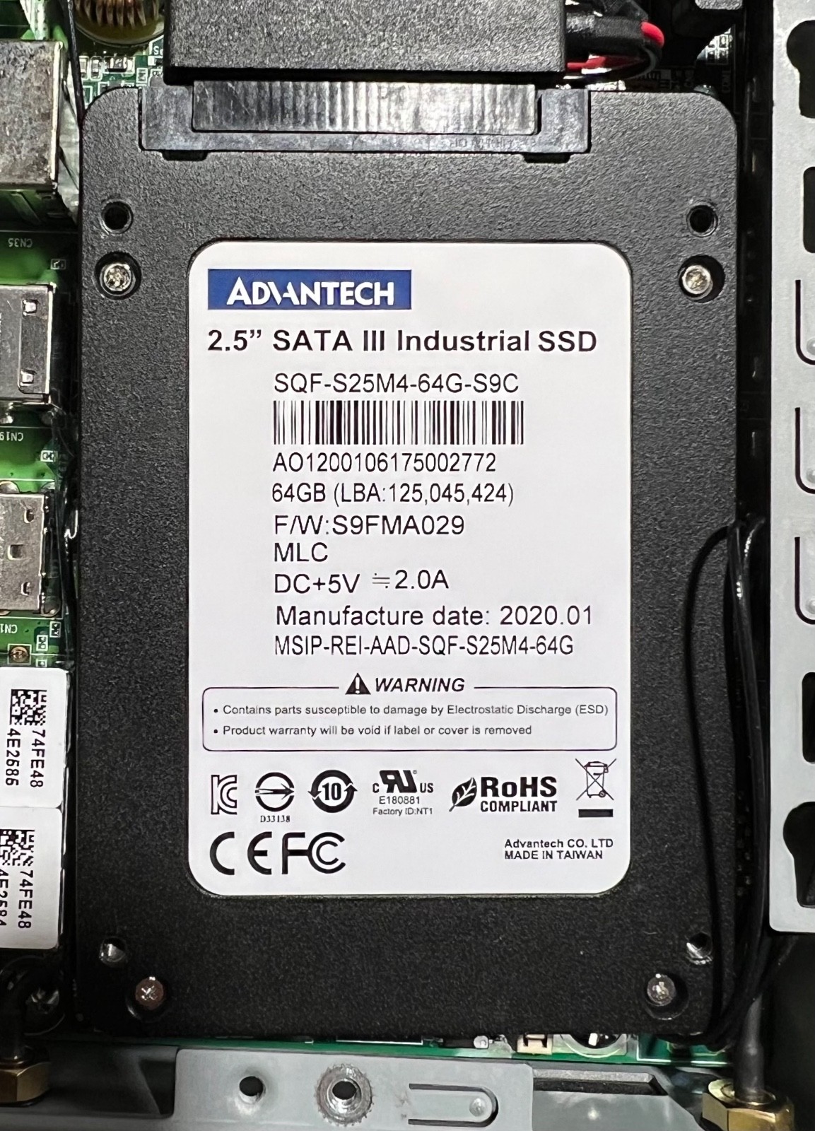 Advantech UNO-2372G Modular Embedded PC Intel Atom E3845 1.91GHz QC 4GB RAM