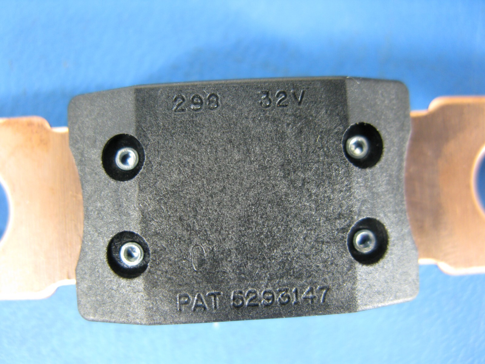 (1) *NEW* LITTELFUSE 0298275.ZXEH-LT SLOW BLOW TIME DELAY 32V 275A MEGA LOW TEMP